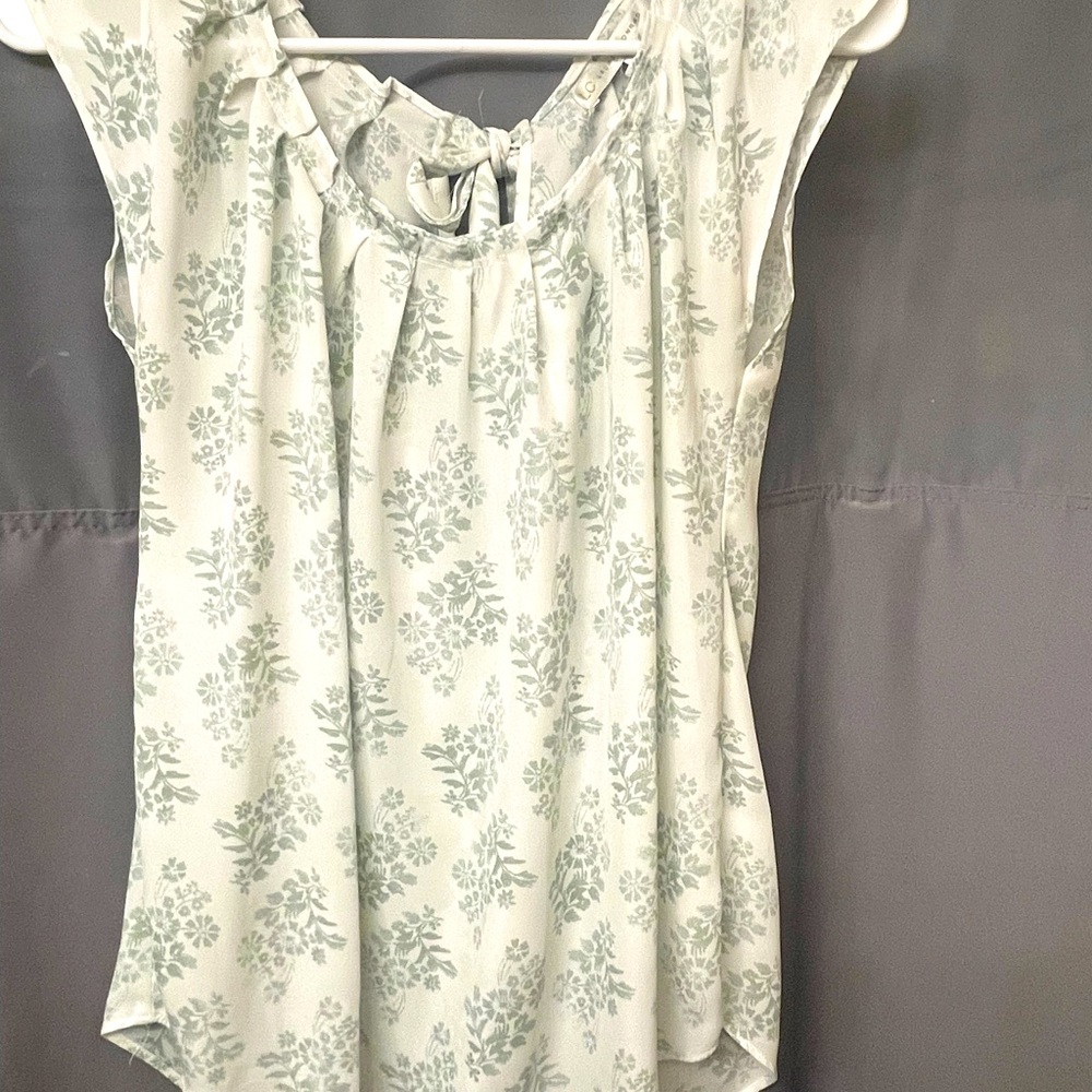 Lauren Conrad Pleated Scoopneck Top